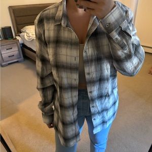 Forever 21 men’s white and gray flannel